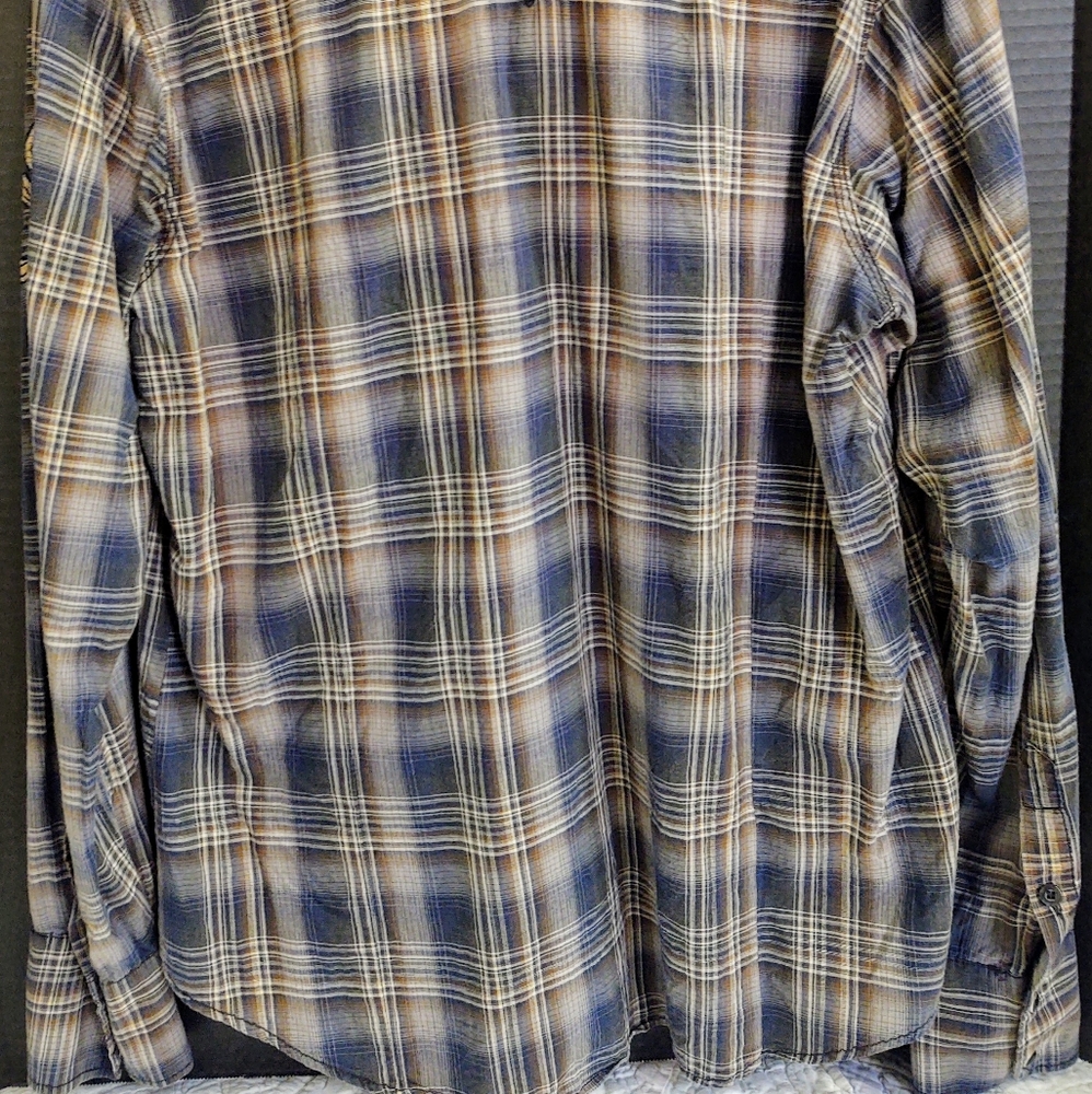 Buckle Button Down - Picture 6 of 6